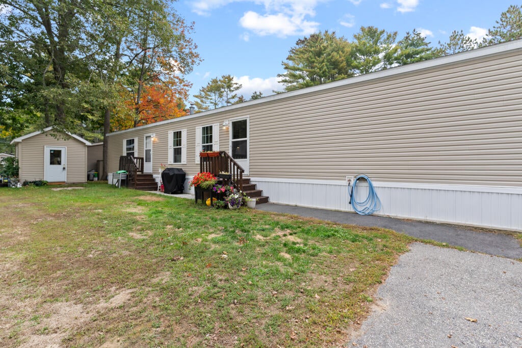 Photo of 24 Primrose Lane, Brunswick, ME 04011 (MLS # 1683094)