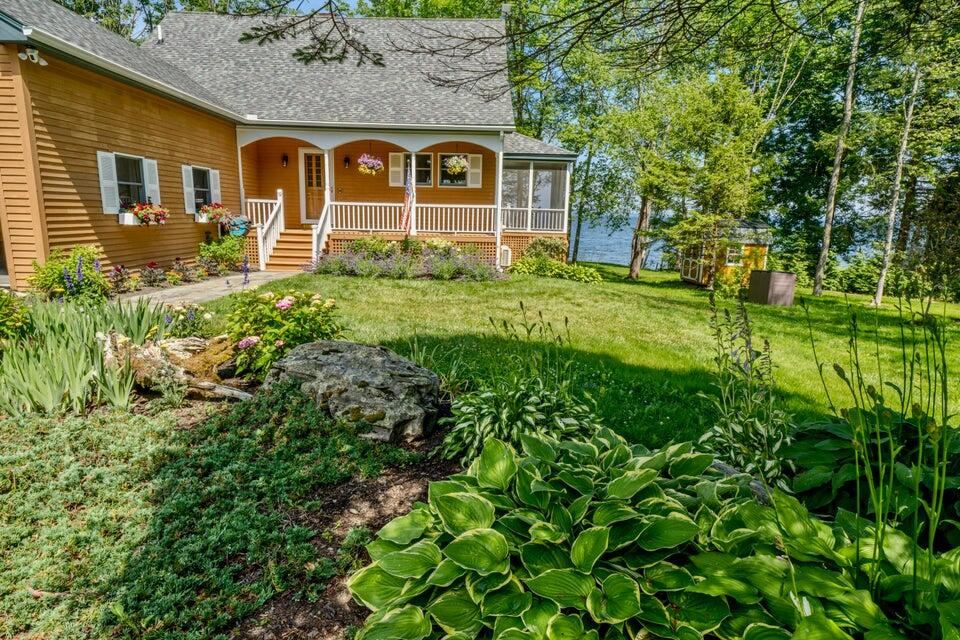 19 Glenview Ln, Belfast, ME, 04915, USA, 4 Bedrooms Bedrooms, ,4 BathroomsBathrooms,Residential,Active,19 Glenview Ln,1659742
