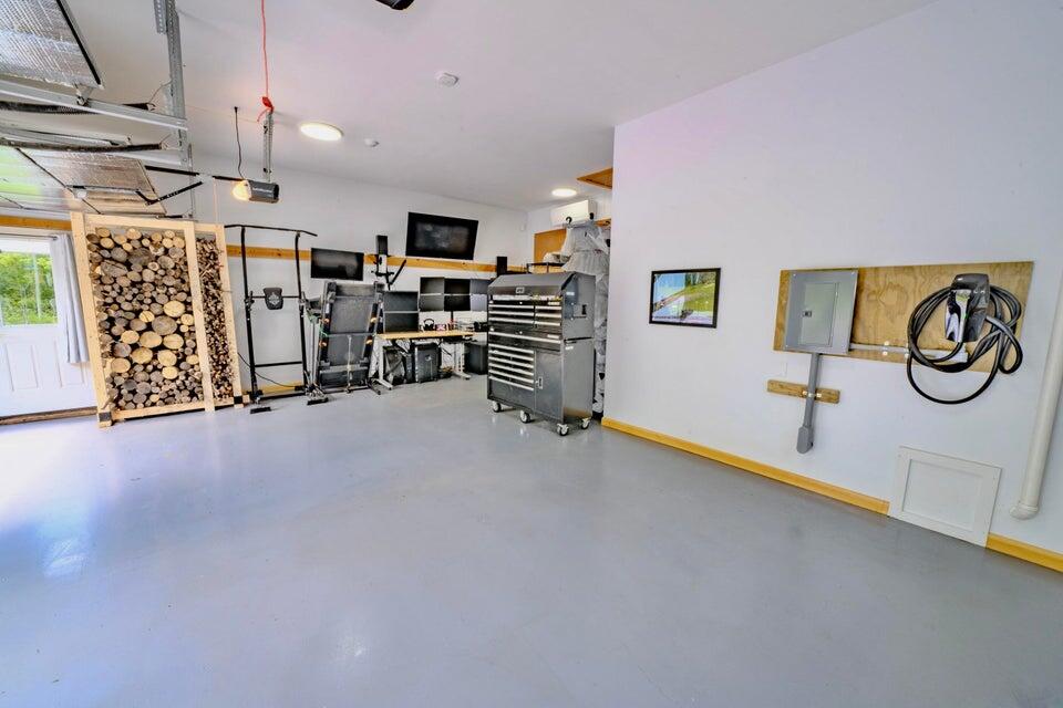 19 Glenview Ln, Belfast, ME, 04915, USA, 4 Bedrooms Bedrooms, ,4 BathroomsBathrooms,Residential,Active,19 Glenview Ln,1659742
