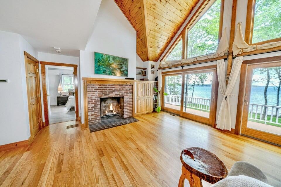 19 Glenview Ln, Belfast, ME, 04915, USA, 4 Bedrooms Bedrooms, ,4 BathroomsBathrooms,Residential,Active,19 Glenview Ln,1659742