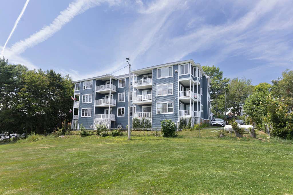 Photo of 5 Sunset Drive #9, Old Orchard Beach, ME 04064 (MLS # 1674667)
