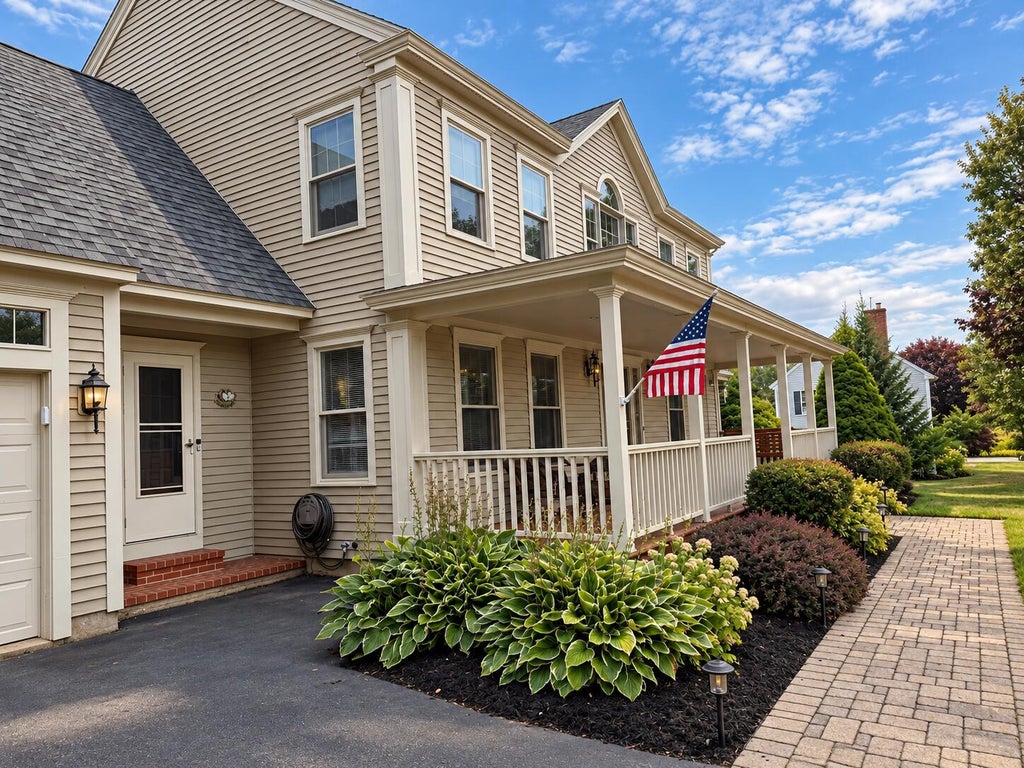 Photo of 3 Carnoustie Drive, Falmouth, ME 04105 (MLS # 1679592)