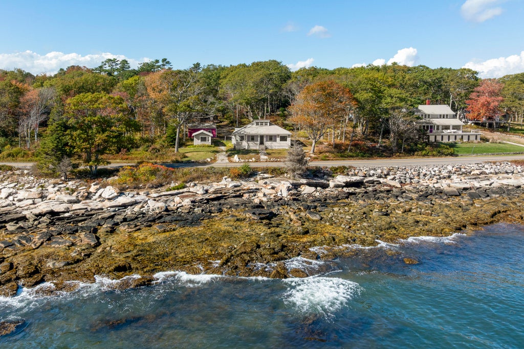 Photo of 370 Maine 32, Bristol, ME 04541 (MLS # 1684112)
