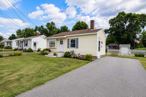 Photo of 30 Daytona Street, South Portland, ME 04106 (MLS # 1675724)