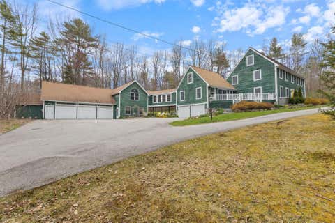 Photo of 148 Spiller Hill Road, Raymond, ME 04071 (MLS # 1660374)