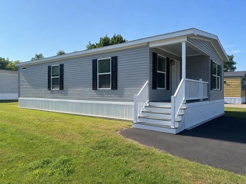 Photo of 1048 Sabattus Street #5, Lewiston, ME 04240 (MLS # 1672370)