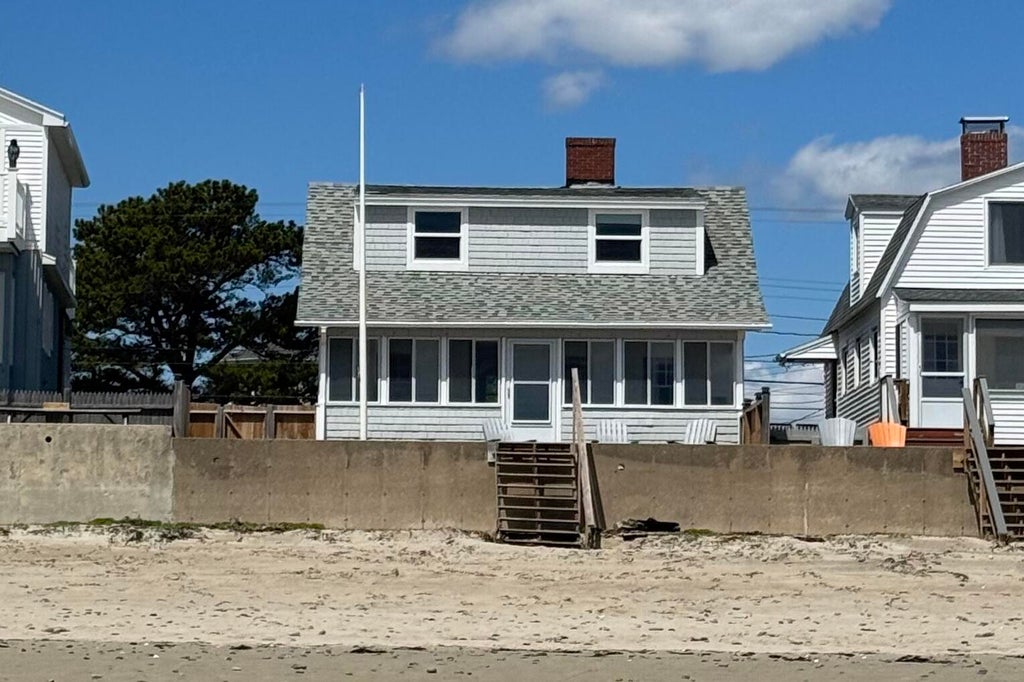 Photo of 331 Ocean Avenue, Wells, ME 04090 (MLS # 1662828)
