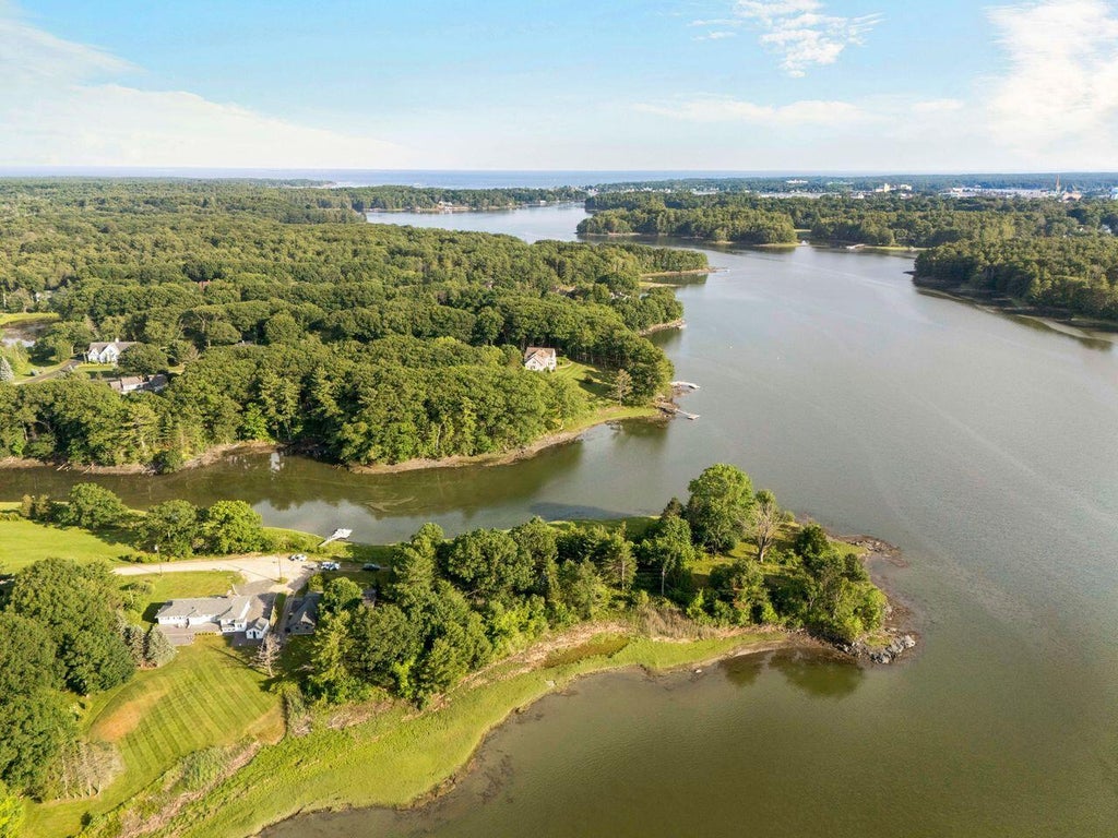 Photo of 22 Trafton Lane, Kittery, ME 03904 (MLS # 1669608)