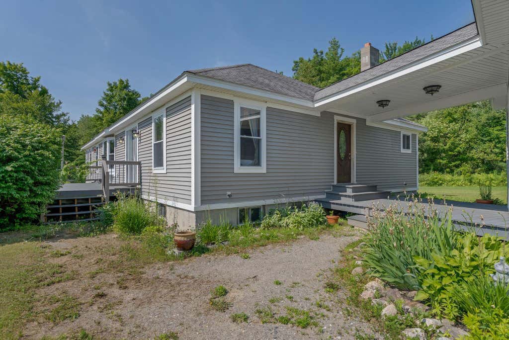 Photo of 261 S Livermore Road, Turner, ME 04282 (MLS # 1670342)