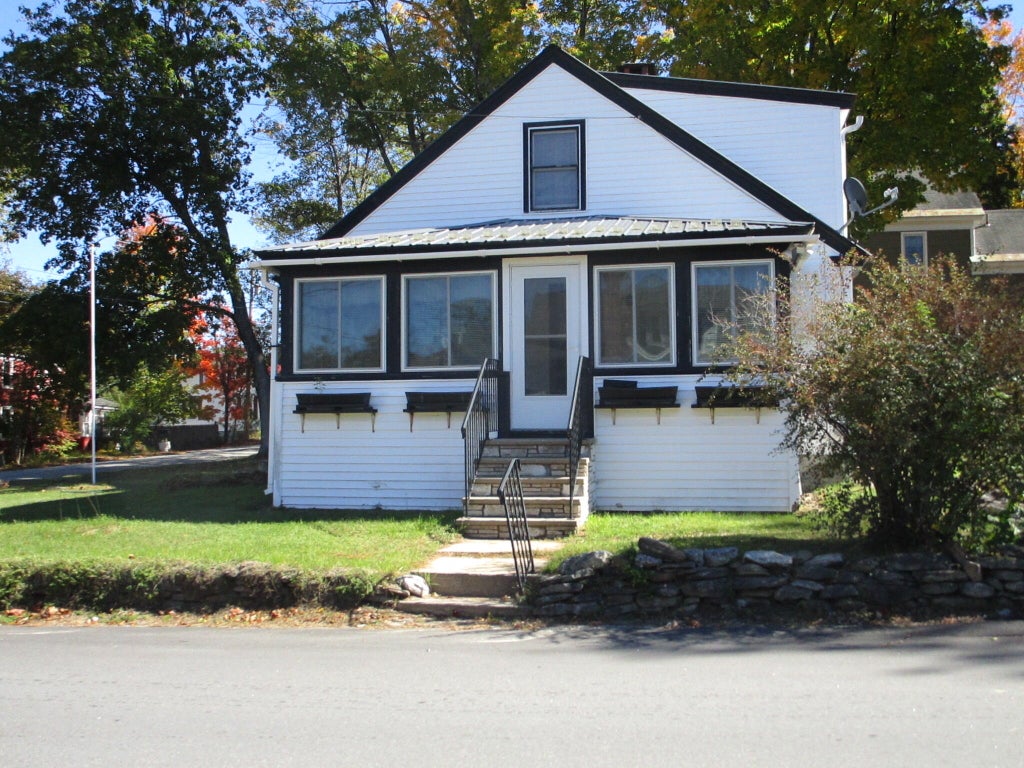 Photo of 29 Elm Street, Norway, ME 04268 (MLS # 1683534)