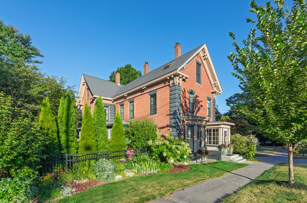 Photo of 56 Federal Street, Brunswick, ME 04011 (MLS # 1679174)