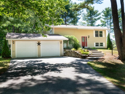 Photo of 5 Rocky Hill Road, Scarborough, ME 04074 (MLS # 1679781)