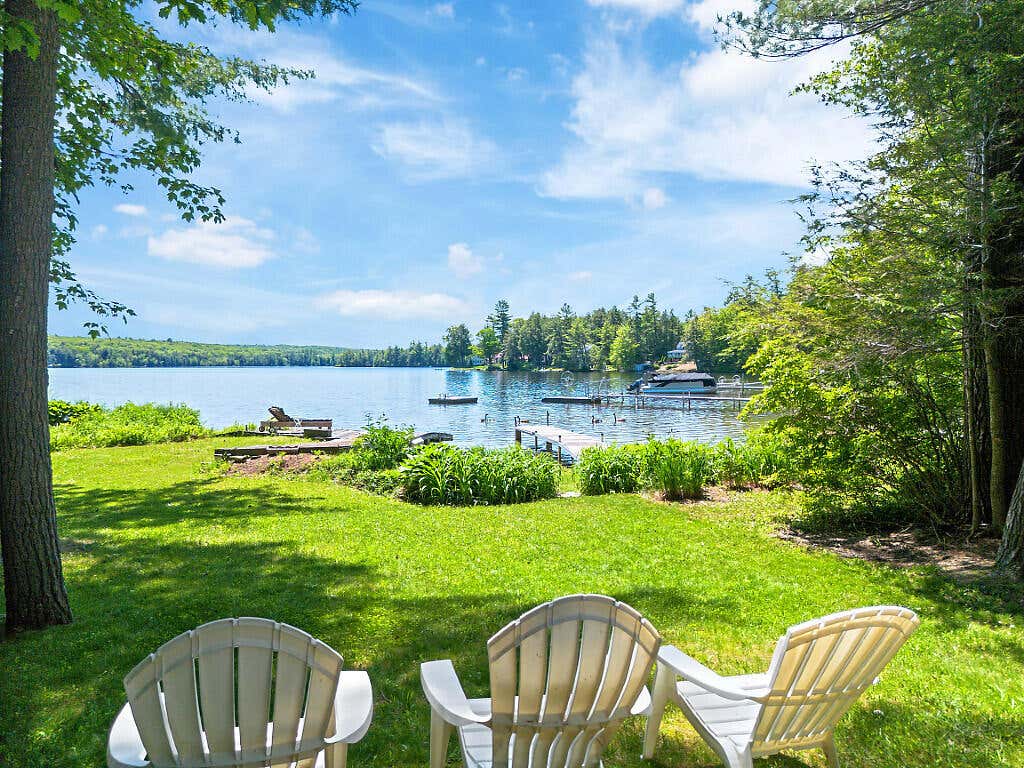 Photo of 18 Thurston Drive, Monmouth, ME 04259 (MLS # 1667227)