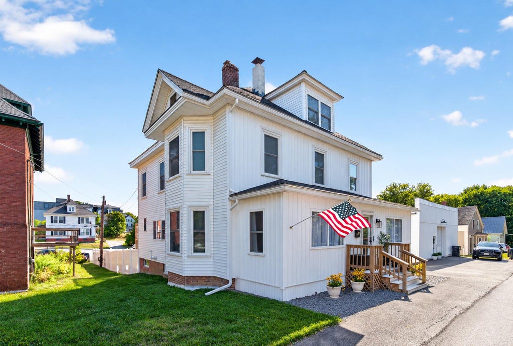 Photo of 10 Salem Court, Bangor, ME 04401 (MLS # 1664768)
