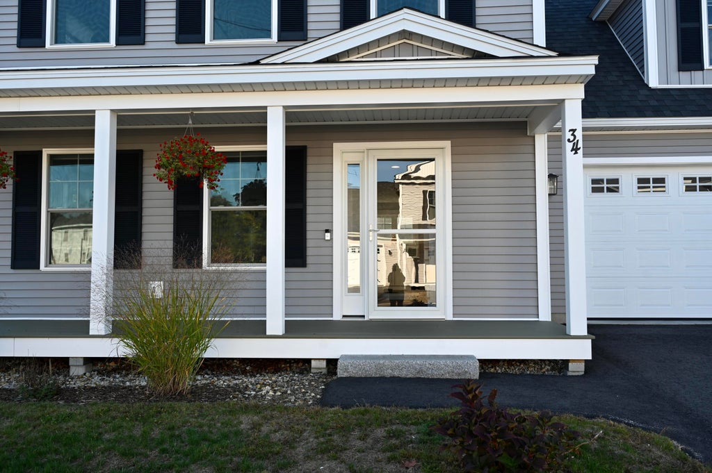 Photo of 34 Enterprise Drive, Brunswick, ME 04011 (MLS # 1684074)