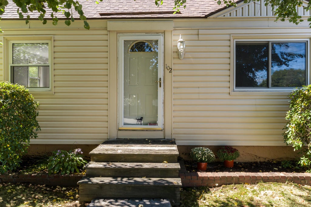 Photo of 102 Merrymeeting Road, Brunswick, ME 04011 (MLS # 1681027)