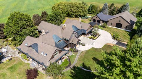 Photo of 200 Woodville Road, Falmouth, ME 04105 (MLS # 1676757)
