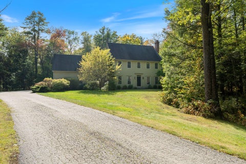 Photo of 4 Greenview Drive, Cape Elizabeth, ME 04107 (MLS # 1683444)