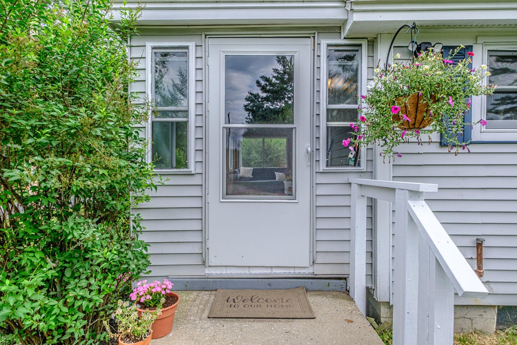 Photo of 1023 Songo Pond Road, Albany Twp, ME 04217 (MLS # 1671344)