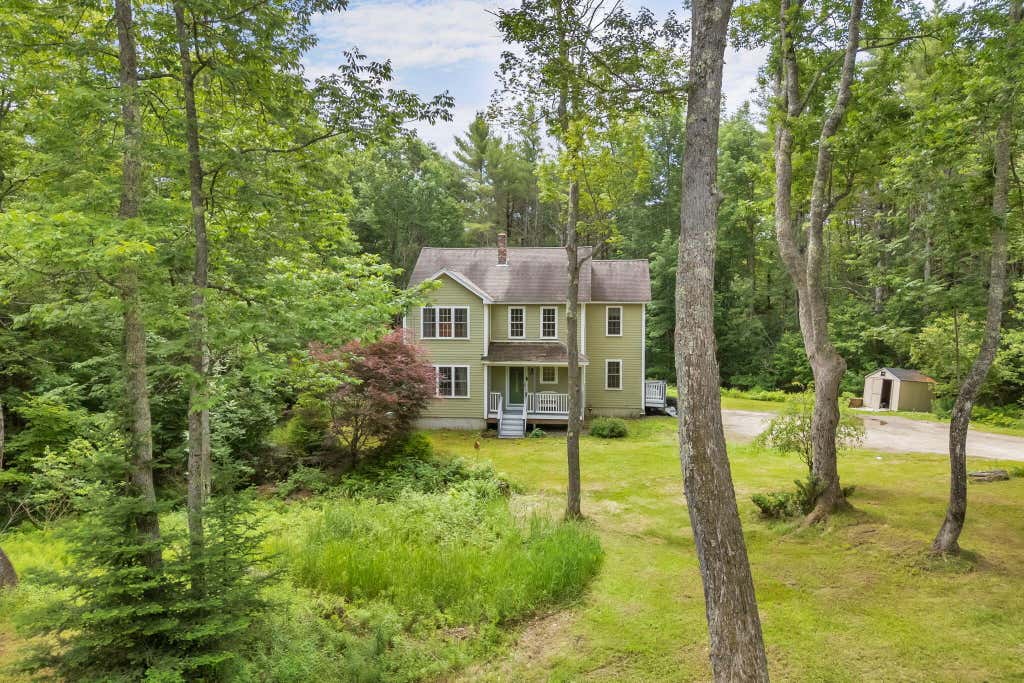 Photo of 10 Cornerstone Drive, Brunswick, ME 04011 (MLS # 1668591)