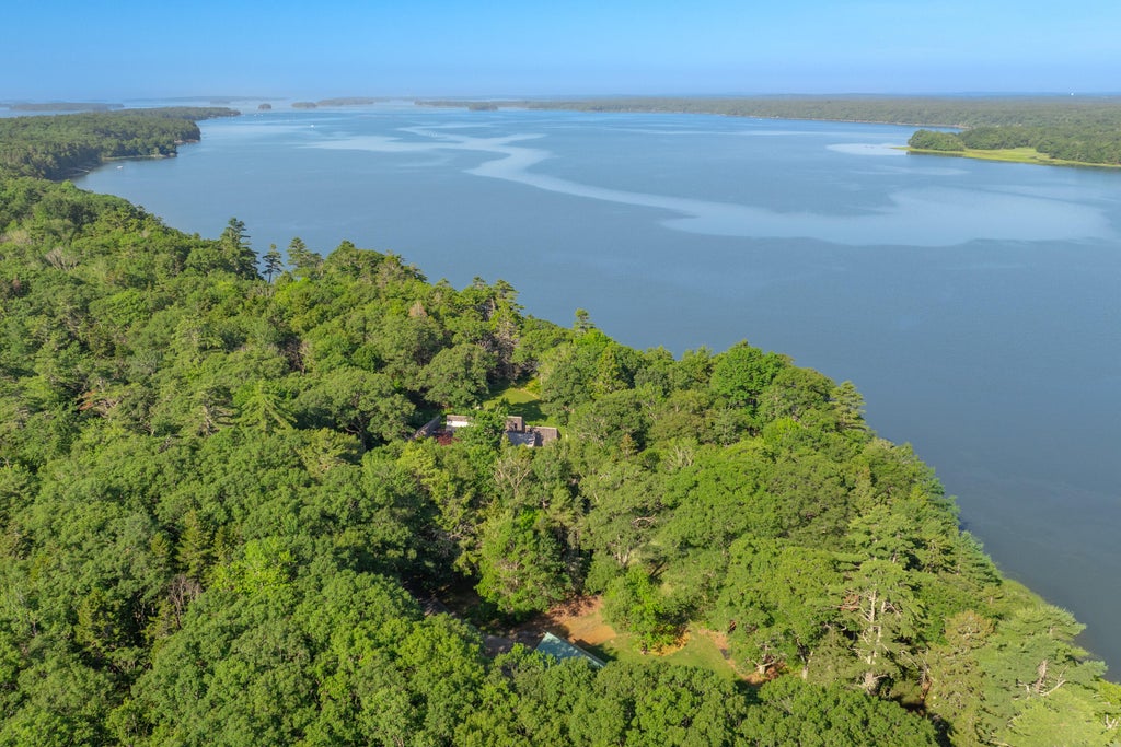 Photo of 0 Mere Point Road, Brunswick, ME 04011 (MLS # 1672625)