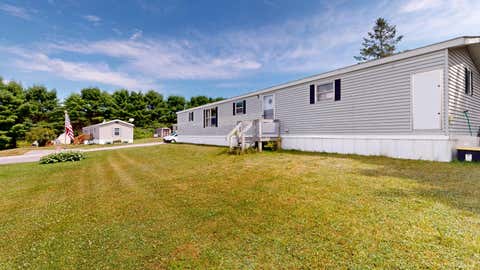 Photo of 8 Dunlop Avenue, Mechanic Falls, ME 04256 (MLS # 1673427)