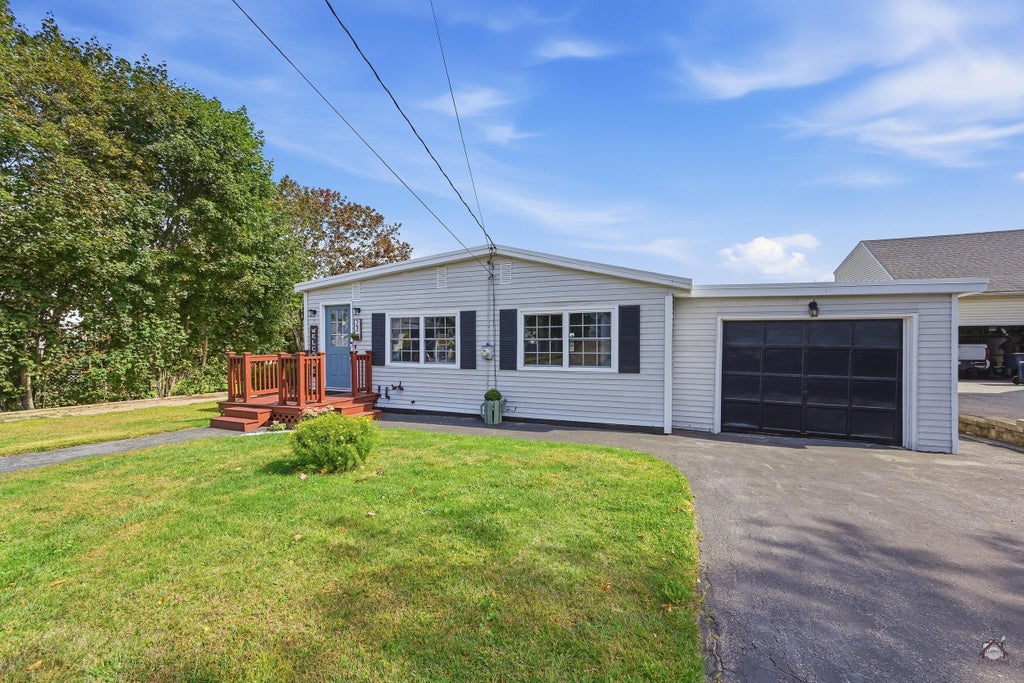 Photo of 23 Beckett Street, Lewiston, ME 04240 (MLS # 1674319)