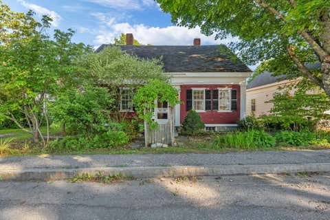 Photo of 25 Church Street, Damariscotta, ME 04543 (MLS # 1675397)
