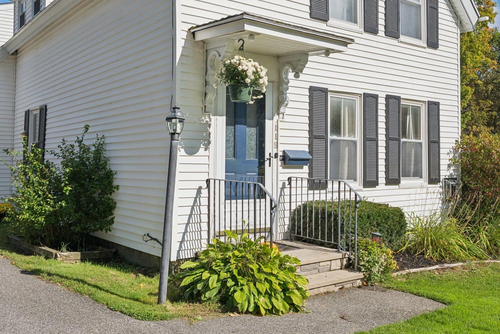 Photo of 115 Washington Avenue, Gardiner, ME 04345 (MLS # 1680618)