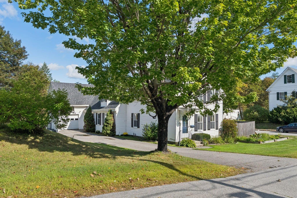 Photo of 115 Washington Avenue, Gardiner, ME 04345 (MLS # 1680618)