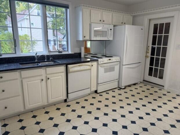 Photo of 6 Colonial Street, Waterville, ME 04901 (MLS # 1683189)