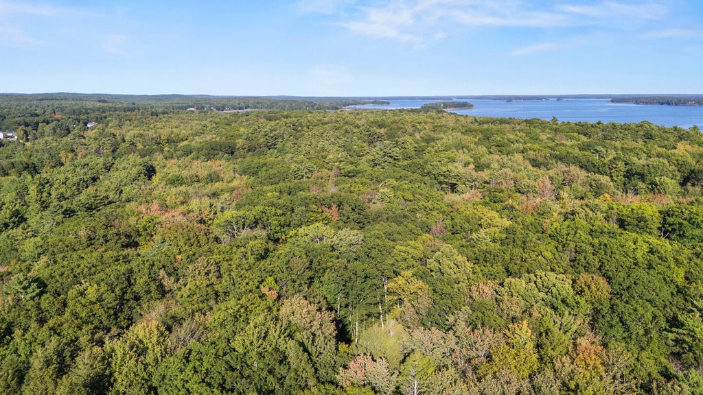 Photo of 29 Drinkwater Point Road, Yarmouth, ME 04096 (MLS # 1681874)