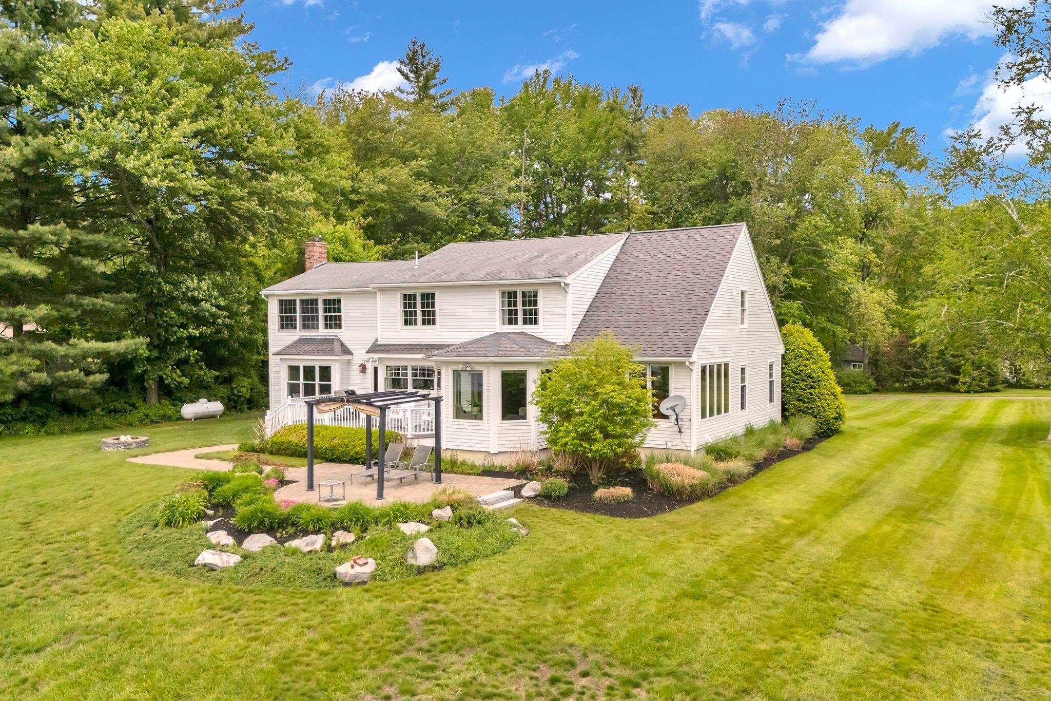 Saco, Maine, 04072, United States, 4 Bedrooms Bedrooms, ,4 BathroomsBathrooms,Residential,Active,2037560