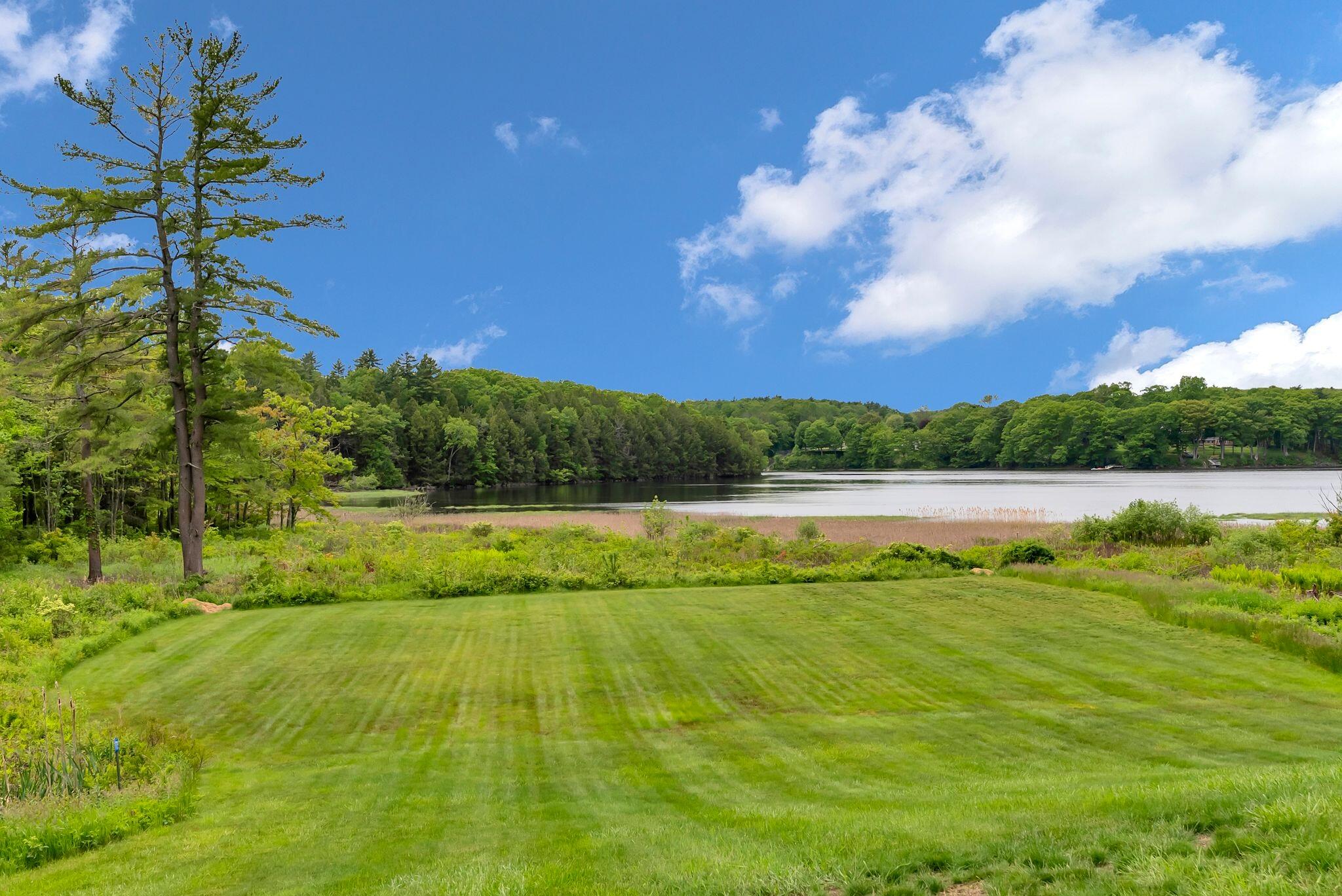 Saco, Maine, 04072, United States, 4 Bedrooms Bedrooms, ,4 BathroomsBathrooms,Residential,Active,2037560