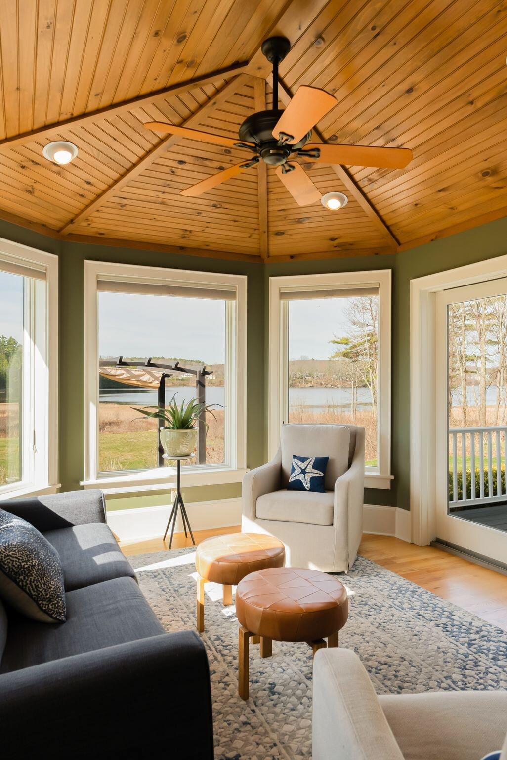 Saco, Maine, 04072, United States, 4 Bedrooms Bedrooms, ,4 BathroomsBathrooms,Residential,Active,2037560