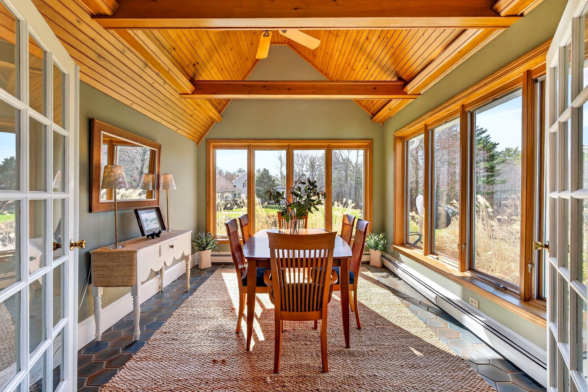 Saco, Maine, 04072, United States, 4 Bedrooms Bedrooms, ,4 BathroomsBathrooms,Residential,Active,2037560
