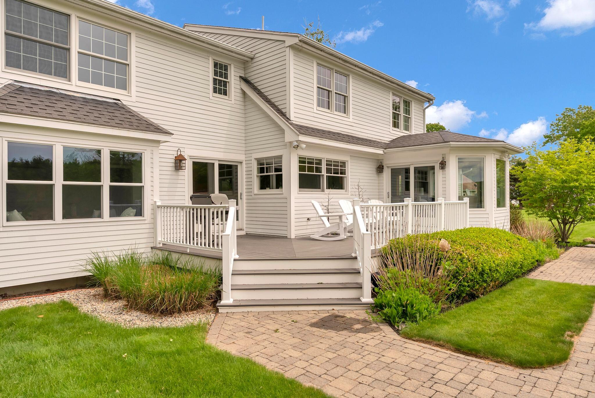 Saco, Maine, 04072, United States, 4 Bedrooms Bedrooms, ,4 BathroomsBathrooms,Residential,Active,2037560