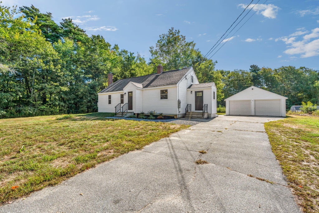 Photo of 150 Old Bath Road, Brunswick, ME 04011 (MLS # 1681024)