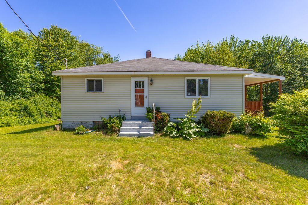 Photo of 15 Ross Road, Kennebunk, ME 04043 (MLS # 1666711)