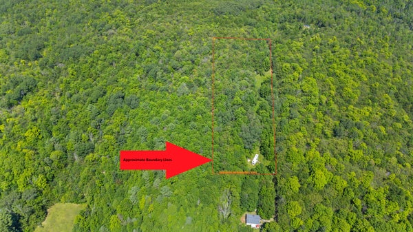 6 POST LN, DEXTER, ME 04930 - Image b5ebec60b5fcca3cf71d018c3f92d1d6/103891376