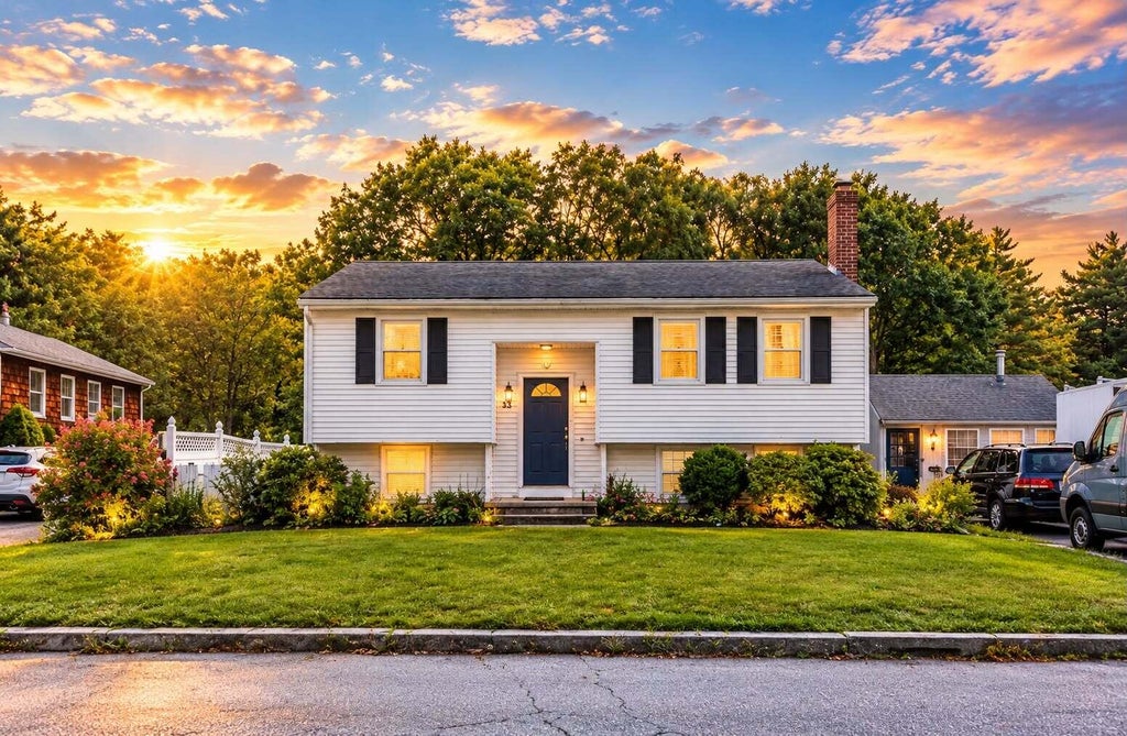 Photo of 55 Huntington Avenue, Portland, ME 04103 (MLS # 1682896)
