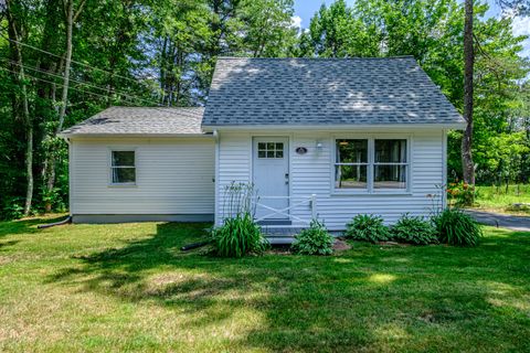 Photo of 131 Stanley Road, Sanford, ME 04083 (MLS # 1671825)