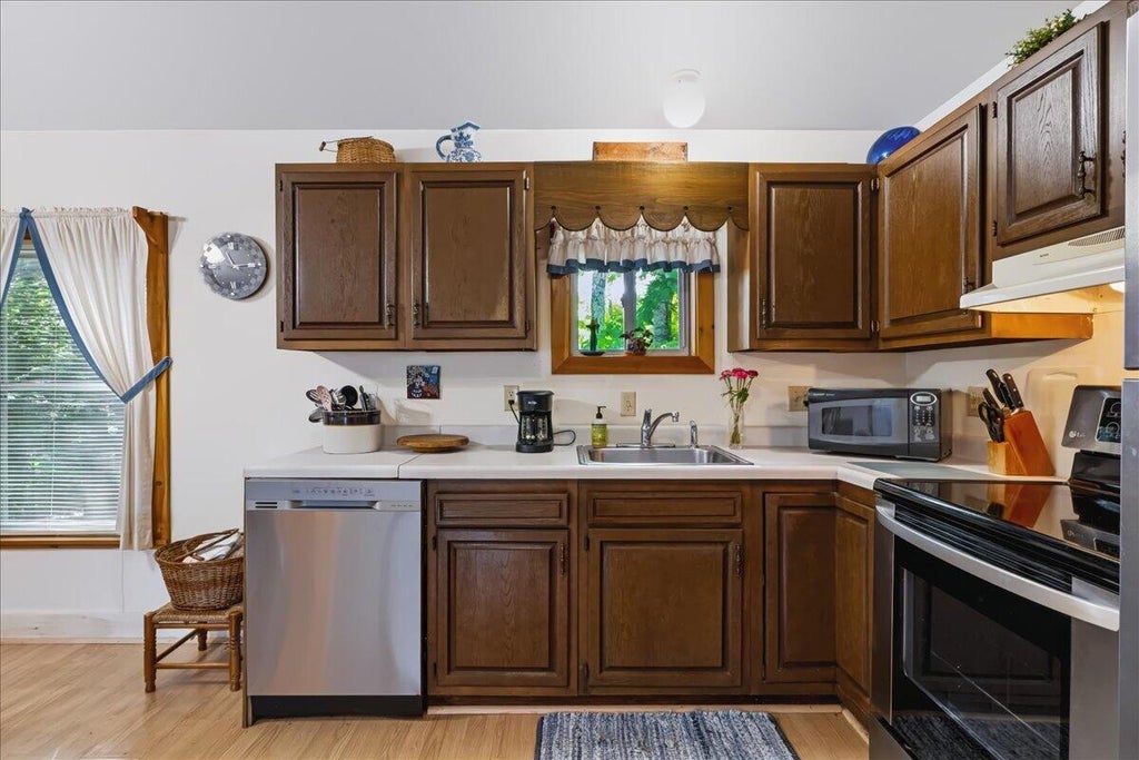 Photo of 150 West Street, Rockport, ME 04856 (MLS # 1682253)