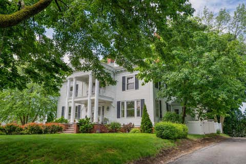 Photo of 141 William Street, Portland, ME 04103 (MLS # 1667360)