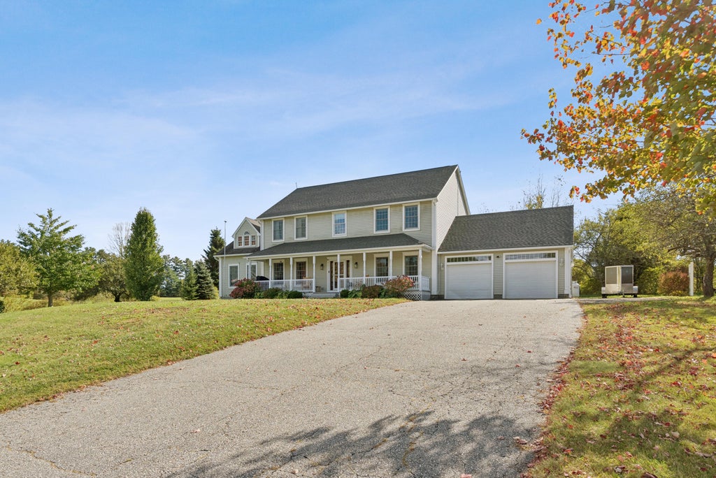 Photo of 43 Greenfield Drive, Auburn, ME 04210 (MLS # 1680887)