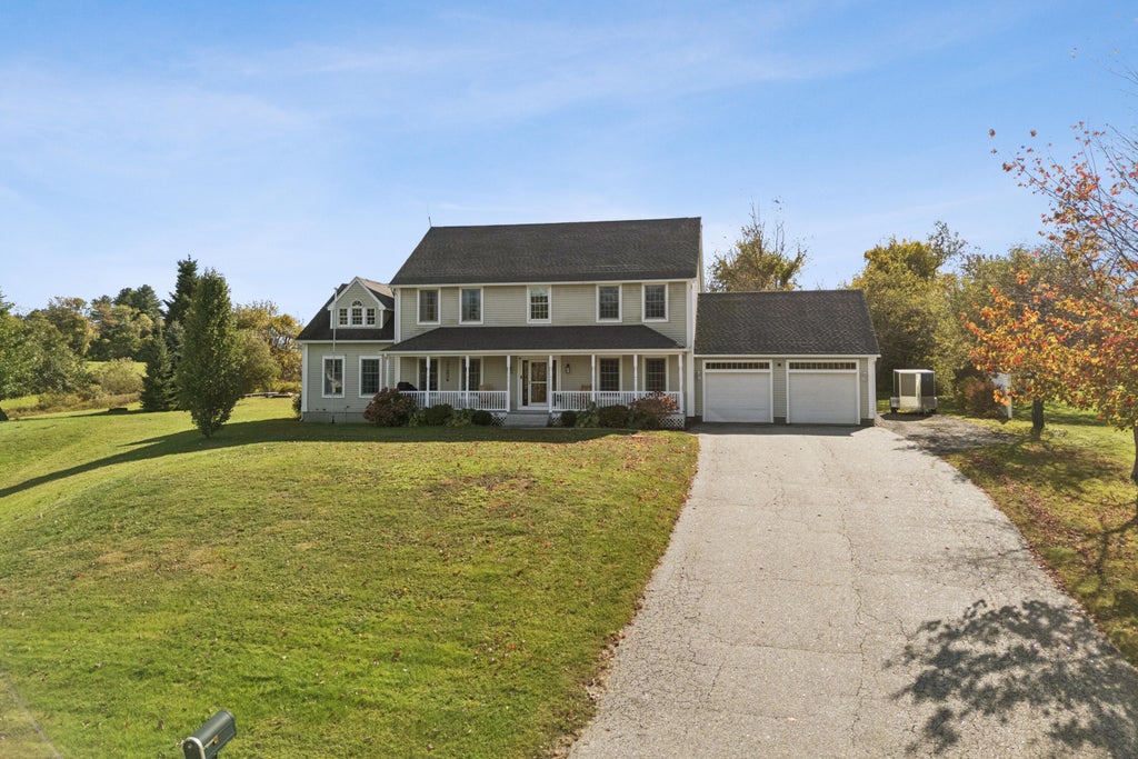 Photo of 43 Greenfield Drive, Auburn, ME 04210 (MLS # 1680887)