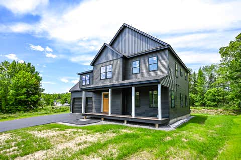 Photo of 8 Constellation Way #8, Falmouth, ME 04105 (MLS # 1666397)
