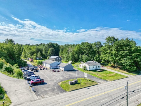 Photo of 1334 Minot Avenue, Auburn, ME 04210 (MLS # 1678157)