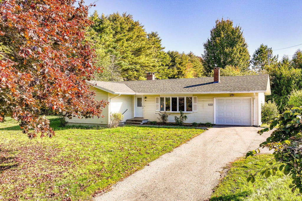 Photo of 133 Lake View Drive, Rockland, ME 04841 (MLS # 1684214)