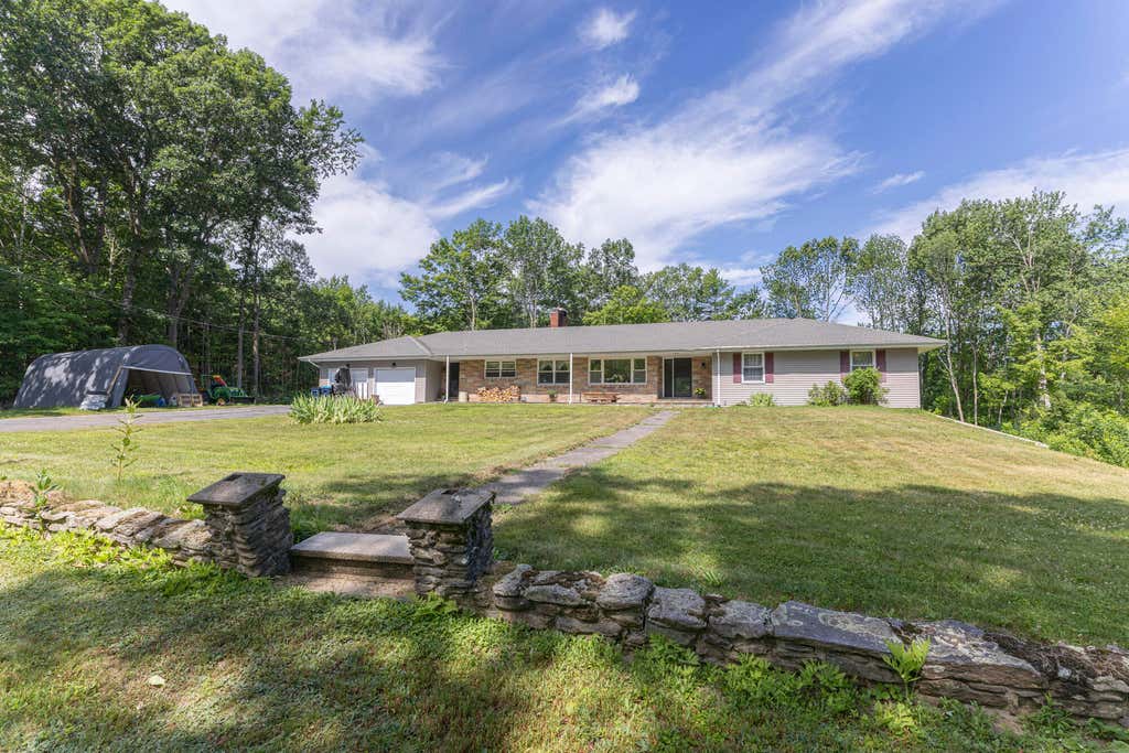 Photo of 419 Sopers Mill Road, Auburn, ME 04210 (MLS # 1672051)